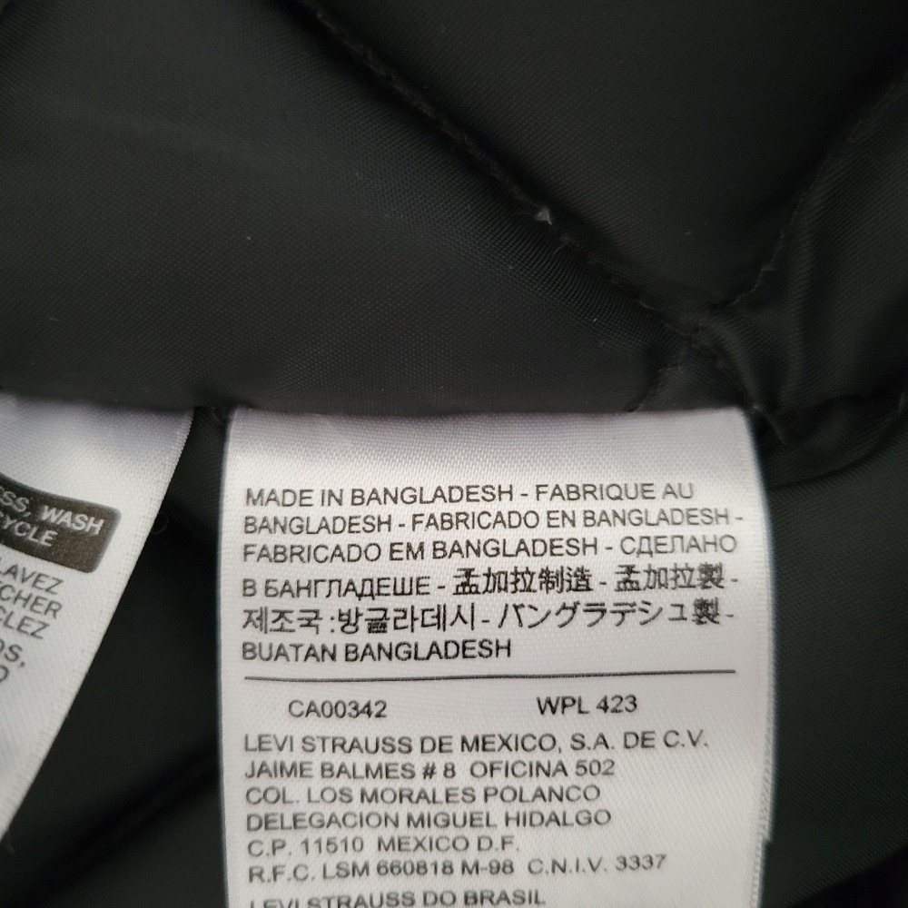 Levi's Womens Down Puffer Jacket Medium Snow Winter Ski Hood Faux Fur - Picture 13 of 16